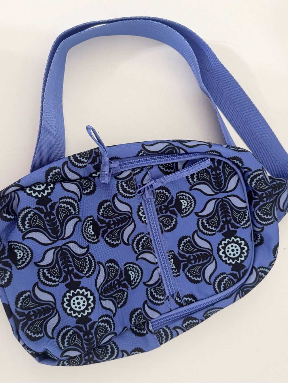 Vera Bradley Lighten Up Essential Sling Backpack Baja Blue Tile Zip